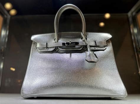 hermes bag fraud|Hermes shoppers try again in Birkin bag antitrust lawsuit.